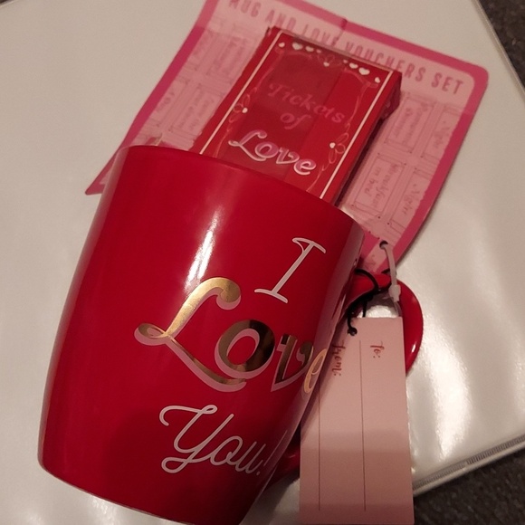 Other - I Love You Mug & Vouchers Set